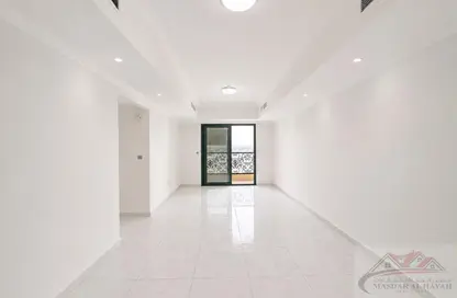 Apartment - 2 Bedrooms - 3 Bathrooms for rent in Muweileh Community - Muwaileh Commercial - Sharjah