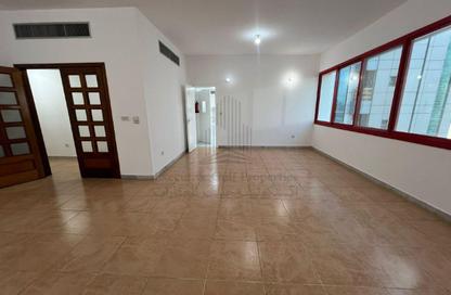 Apartment - 2 Bedrooms - 2 Bathrooms for rent in Al Khalidiya - Abu Dhabi Apartment - 2 Bedrooms - 2 Bathrooms for rent in Al Khalidiya - Abu Dhabi