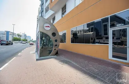 Retail - Studio for rent in Al Muraqqabat Residence - Al Muraqqabat - Deira - Dubai