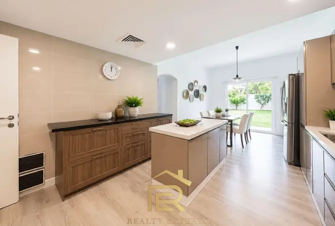 104118859 - Property Image 2