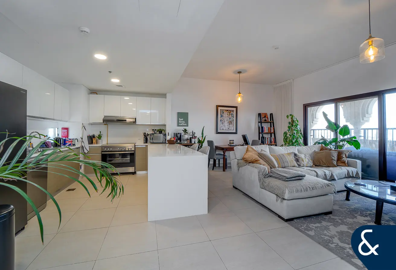 125193616 - Property Main Image