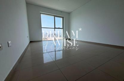 Apartment - 3 - 4 for rent in RAK Tower - Marina Square - Al Reem Island - Abu Dhabi