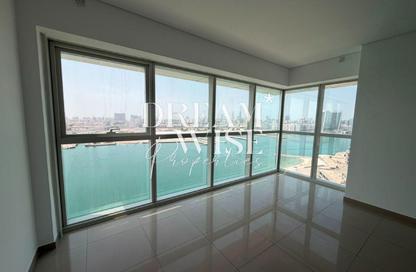 Apartment - 3 - 4 for rent in RAK Tower - Marina Square - Al Reem Island - Abu Dhabi Apartment - 3 - 4 for rent in RAK Tower - Marina Square - Al Reem Island - Abu Dhabi