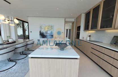 Villa - 4 Bedrooms - 6 Bathrooms for sale in Saadiyat Lagoons - Saadiyat Island - Abu Dhabi Villa - 4 Bedrooms - 6 Bathrooms for sale in Saadiyat Lagoons - Saadiyat Island - Abu Dhabi