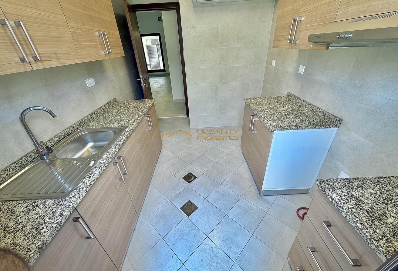 Spacious Staff Accommodation Villa for Rent photo 14