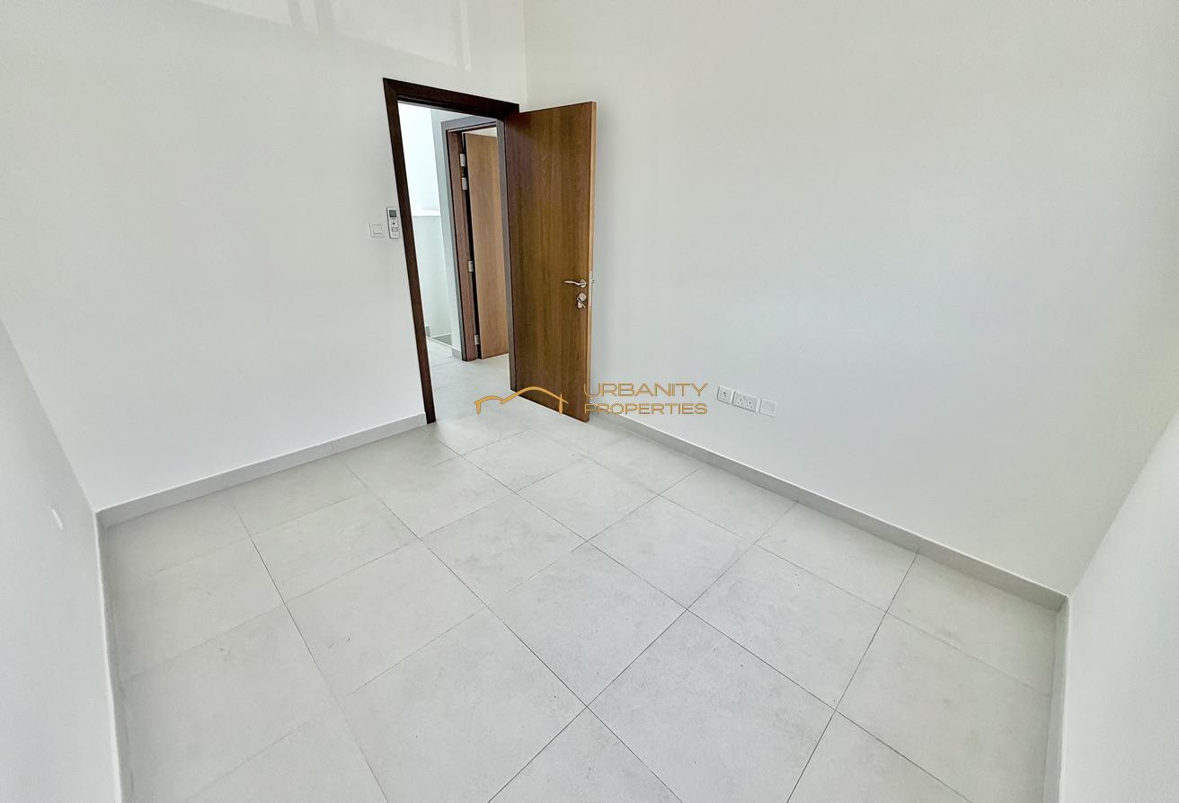 Spacious Staff Accommodation Villa for Rent photo 6