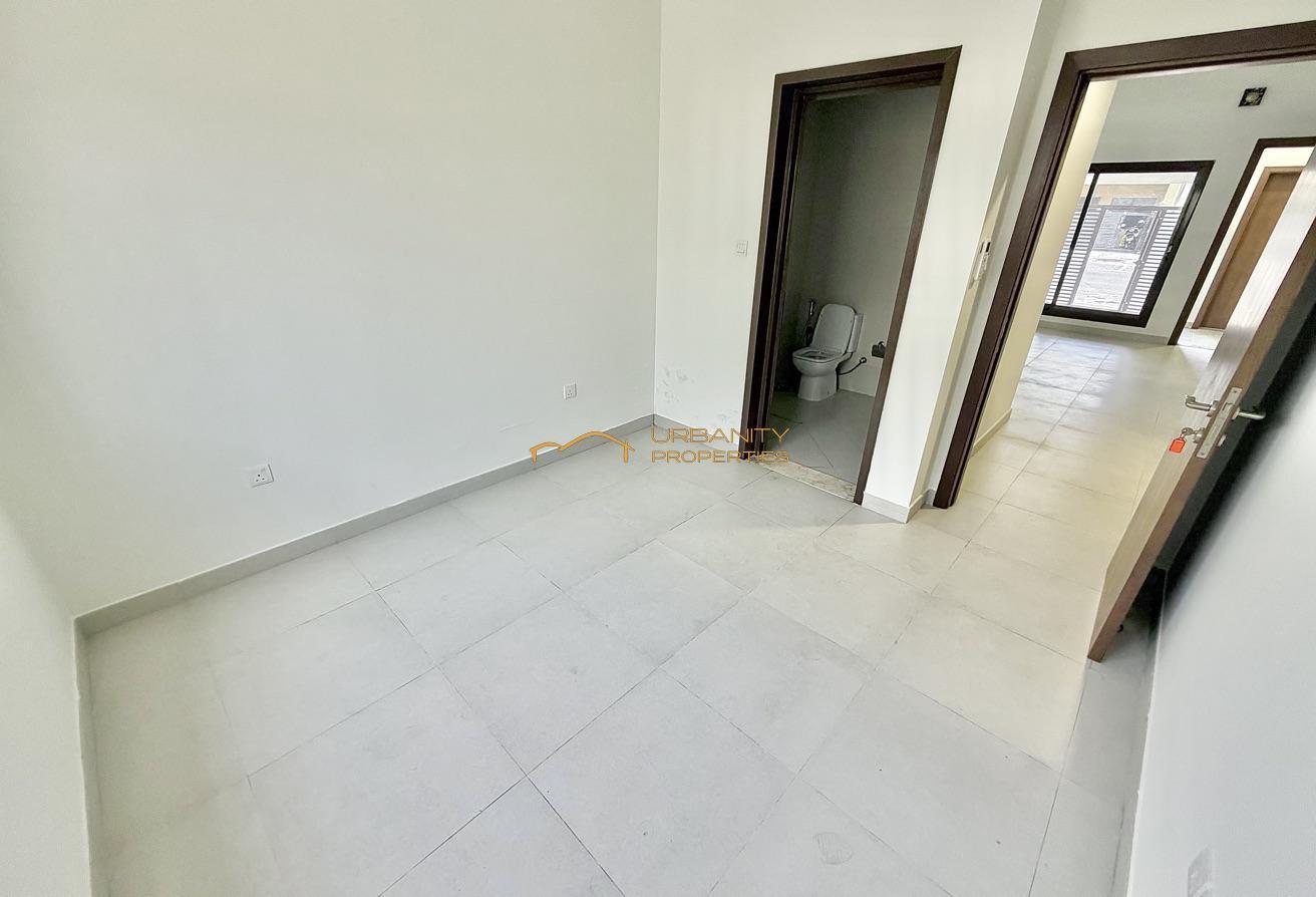 Spacious Staff Accommodation Villa for Rent photo 17