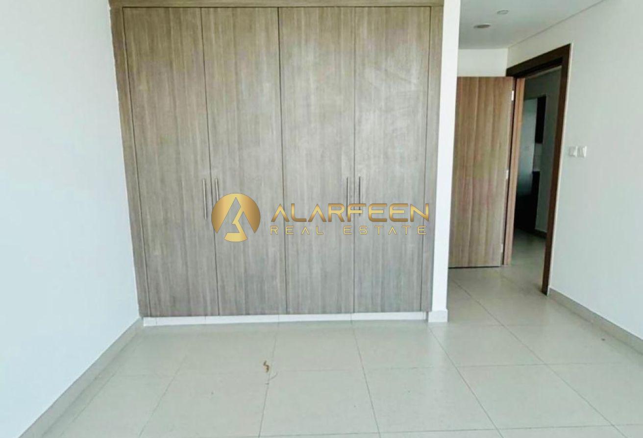 Chiller Free | Big Balcony | Elegant 1 BR photo 4