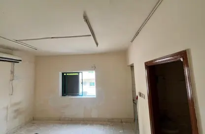 Apartment - Studio - 1 Bathroom for rent in Muweileh Community - Muwaileh Commercial - Sharjah