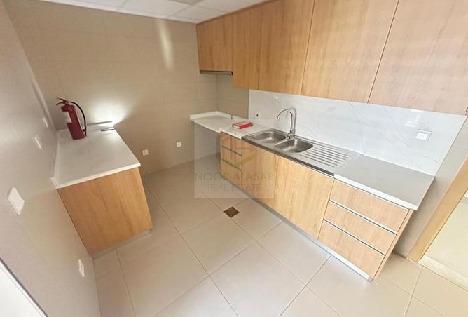 121544231 - Property Image 3