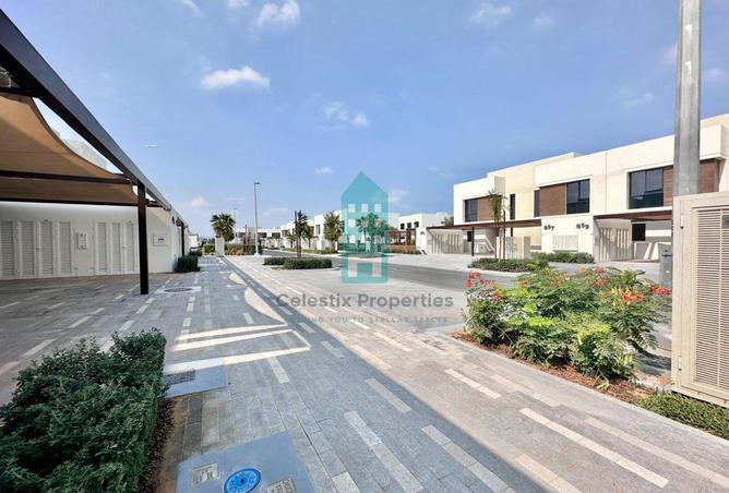 72311086 - Property Image 2