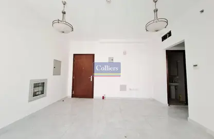 Apartment - 1 Bedroom - 2 Bathrooms for rent in Abu shagara - Sharjah