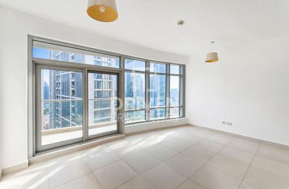 Apartment - 1 - 2 for rent in The Lofts West - The Lofts - Downtown Dubai - Dubai