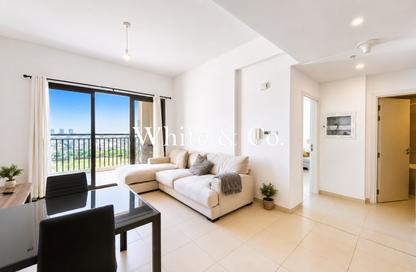 Apartment - 1 Bedroom - 1 Bathroom for sale in Hayat Boulevard 1A - Hayat Boulevard 1 - Hayat Boulevard - Town Square - Dubai
