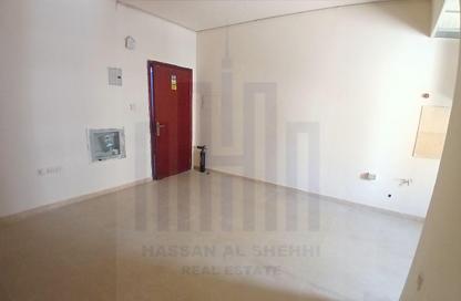 Apartment - Studio - 1 for rent in Fire Station Road - Muwaileh - Sharjah Apartment - Studio - 1 for rent in Fire Station Road - Muwaileh - Sharjah