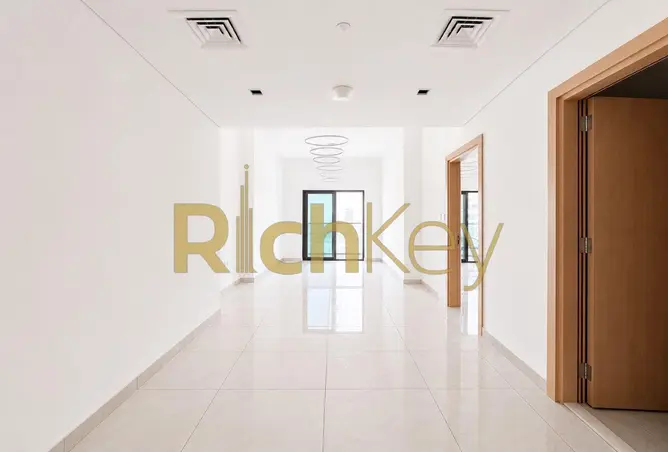 100857363 - Property Image 2