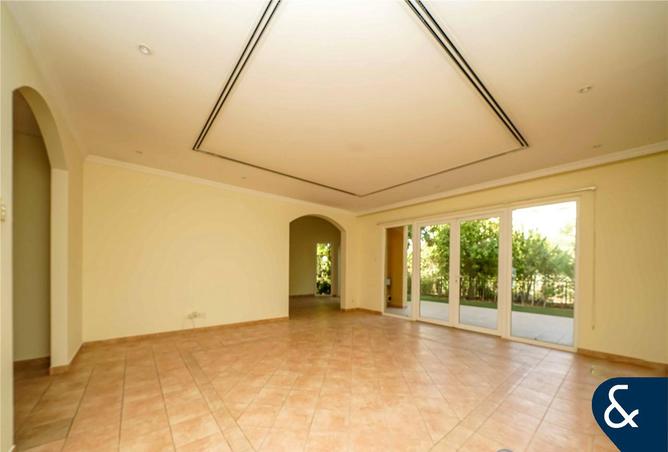 70283934 - صورة العقار 2