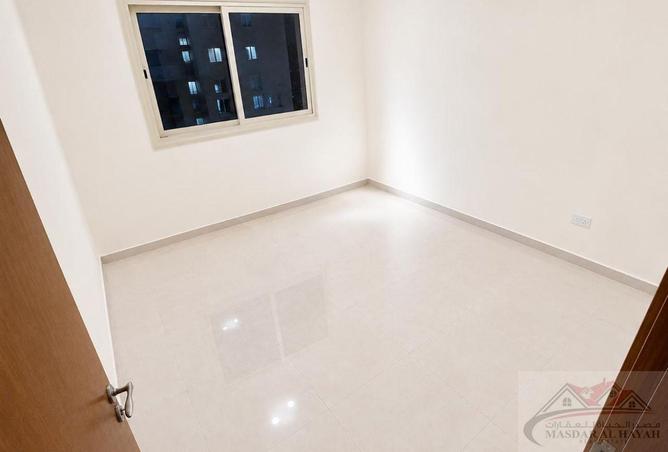 139712402 - Property Image 3