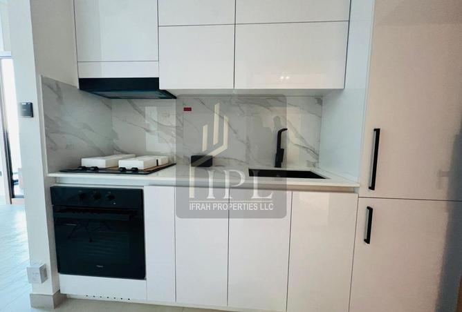 106427959 - Property Image 3