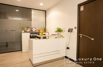 Office Space - 1 Bedroom for sale in Bay Square Building 8 - Bay Square - Business Bay - Dubai