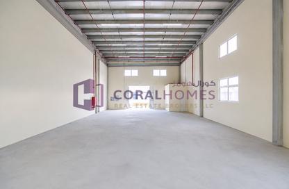 Warehouse - Studio for rent in Dubai Investment Park 1 (DIP 1) - Dubai Investment Park (DIP) - Dubai