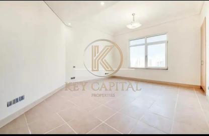 Apartment - 2 Bedrooms - 3 Bathrooms for rent in Al Haseer - Shoreline Apartments - Palm Jumeirah - Dubai