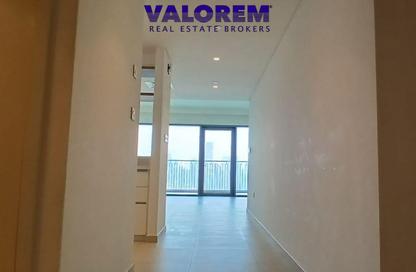 Apartment - 3 Bedrooms - 4 Bathrooms for rent in Downtown Views II Tower 2 - Downtown Views II - Zabeel 2 - Zabeel - Dubai Apartment - 3 Bedrooms - 4 Bathrooms for rent in Downtown Views II Tower 2 - Downtown Views II - Zabeel 2 - Zabeel - Dubai