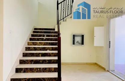 Villa - 3 Bedrooms - 4 Bathrooms for rent in Abu Hail Road - Abu Hail - Deira - Dubai