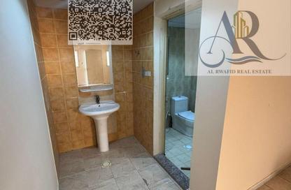 Labor Camp - Studio - 7+ for rent in Zain 2 Building - Al Jurf Industrial 3 - Al Jurf Industrial - Ajman