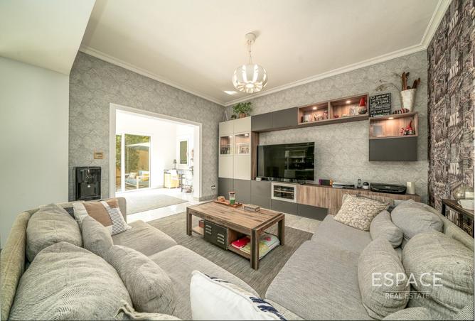 144618057 - Property Image 2