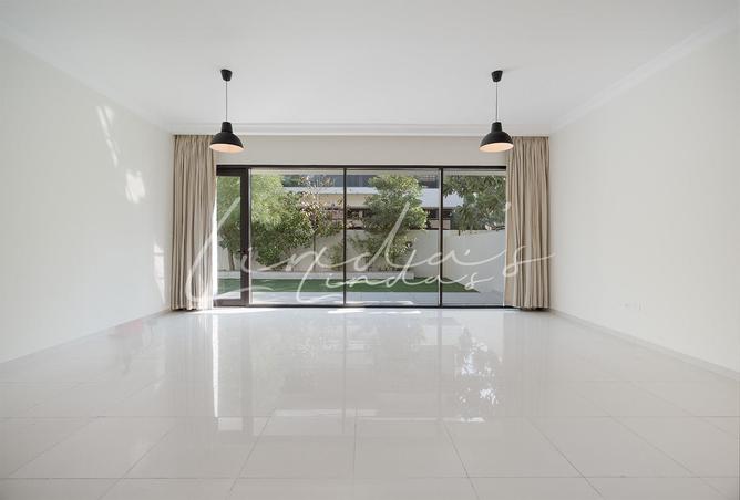 71122957 - صورة العقار 2