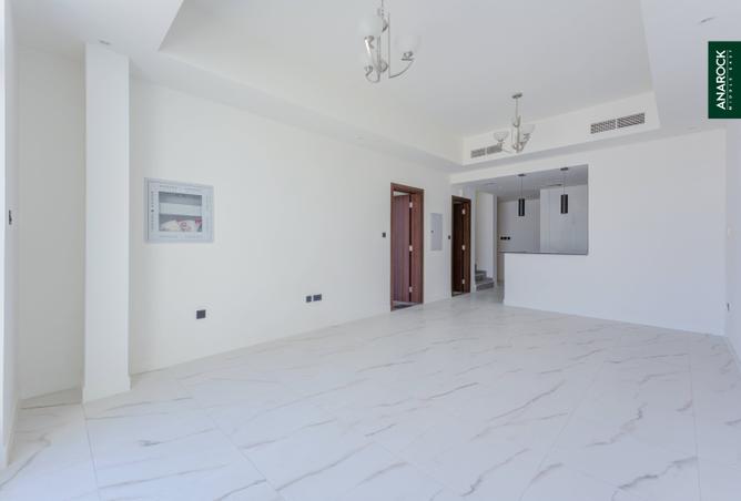 138752153 - Property Image 2