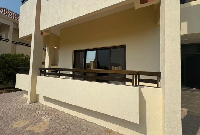 122442113 - Property Main Image