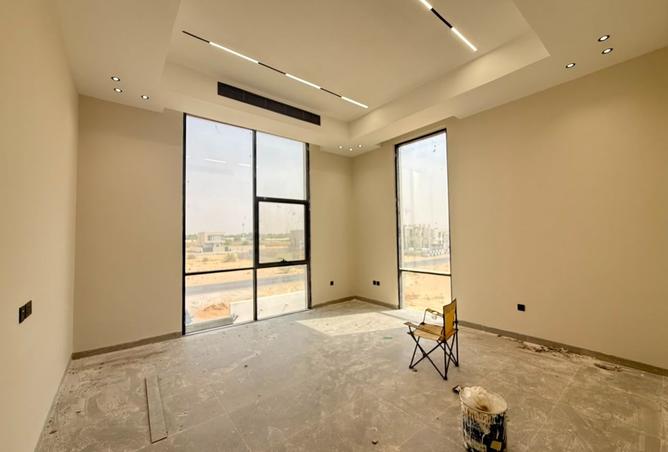136560810 - Property Main Image