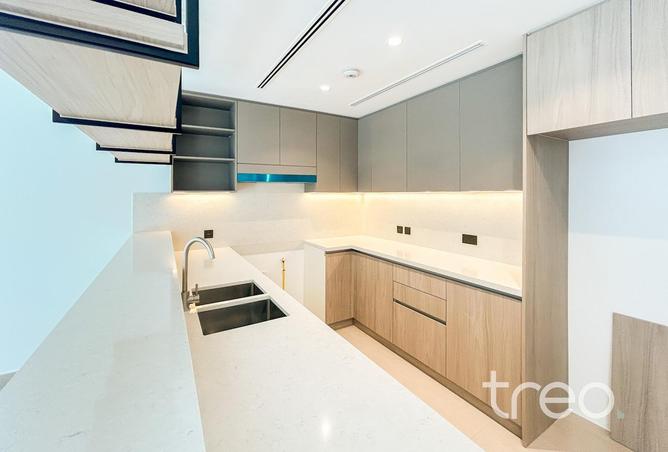 85758193 - Property Image 3