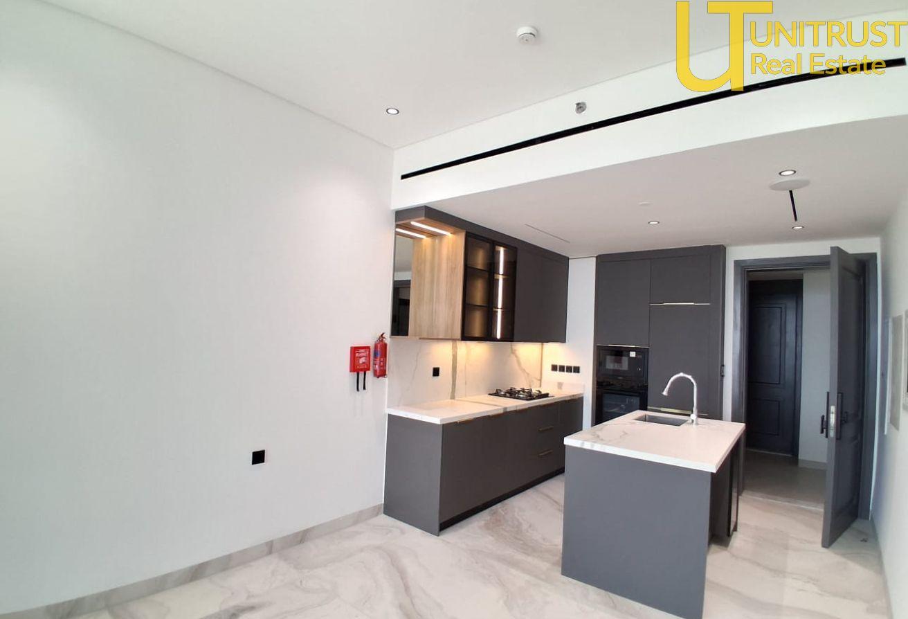 3BR+Study | Pool View | Parkside 48 | Rent photo 10