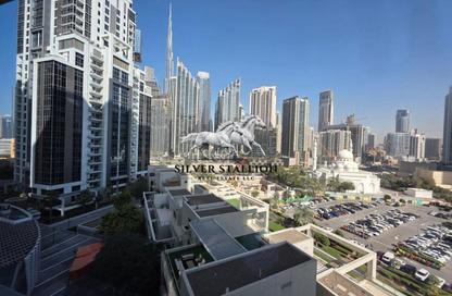 Apartment - 3 Bedrooms - 4 Bathrooms for rent in Executive Tower F - Executive Towers - Business Bay - Dubai