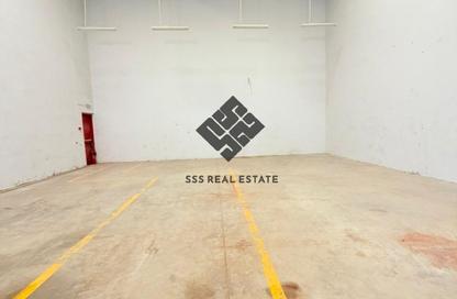 Warehouse - Studio for rent in Umm Dir - Umm Al Quwain