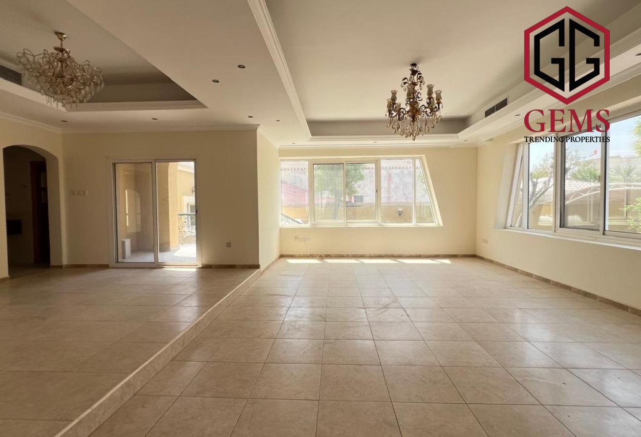 FULLY UPGRADED | SERVANT BLOCK | STUNNING GARDEN photo 5