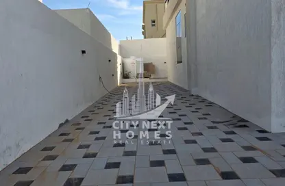 Villa - 5 Bedrooms - 6 Bathrooms for rent in Al Khawaneej 2 - Al Khawaneej - Dubai Villa - 5 Bedrooms - 6 Bathrooms for rent in Al Khawaneej 2 - Al Khawaneej - Dubai