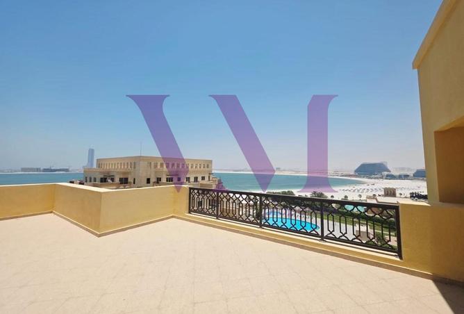 128813003 - Property Image 2