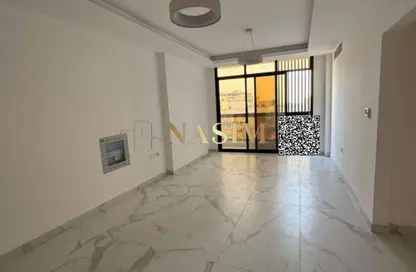 شقة - 2 غرف نوم - 3 حمامات للايجار في الجرف الصناعية 3 - الجرف الصناعية - عجمان