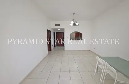 شقة - غرفة نوم - 2 حمامات للايجار في يونيفرستي فيو - واحة دبي للسيليكون - دبي شقة - غرفة نوم - 2 حمامات للايجار في يونيفرستي فيو - واحة دبي للسيليكون - دبي