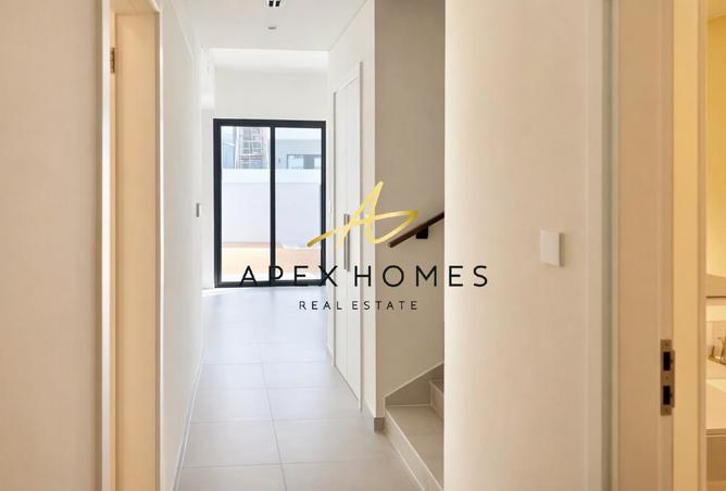 68703253 - Property Image 2