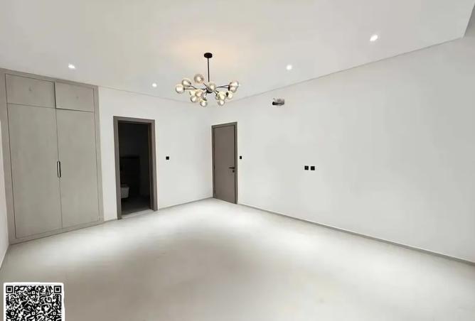 143732498 - Property Image 2