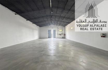 Warehouse - Studio - 1 Bathroom for rent in Old Industrial Area - Umm Al Quwain
