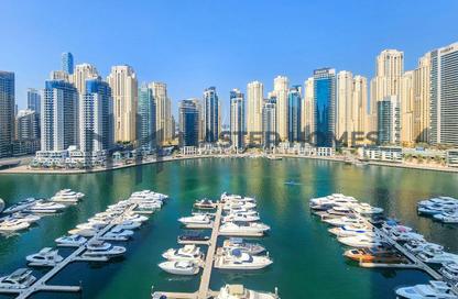 Apartment - 1 - 2 for rent in Vida Residences Dubai Marina - Dubai Marina - Dubai