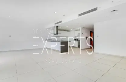 شقة - غرفة نوم - 2 حمامات للايجار في Aالنسيم رزدنسز - البندر - شاطئ الراحة - أبوظبي