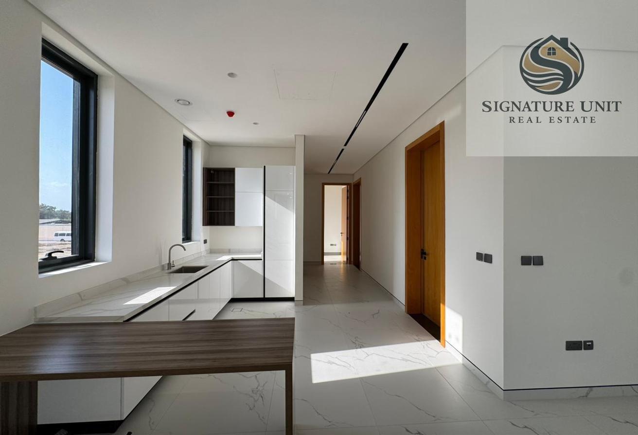 Luxury 5BR Villa with Pool | Elevator | Garden photo 19