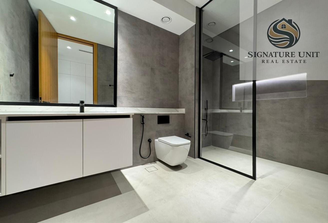 Luxury 5BR Villa with Pool | Elevator | Garden photo 26